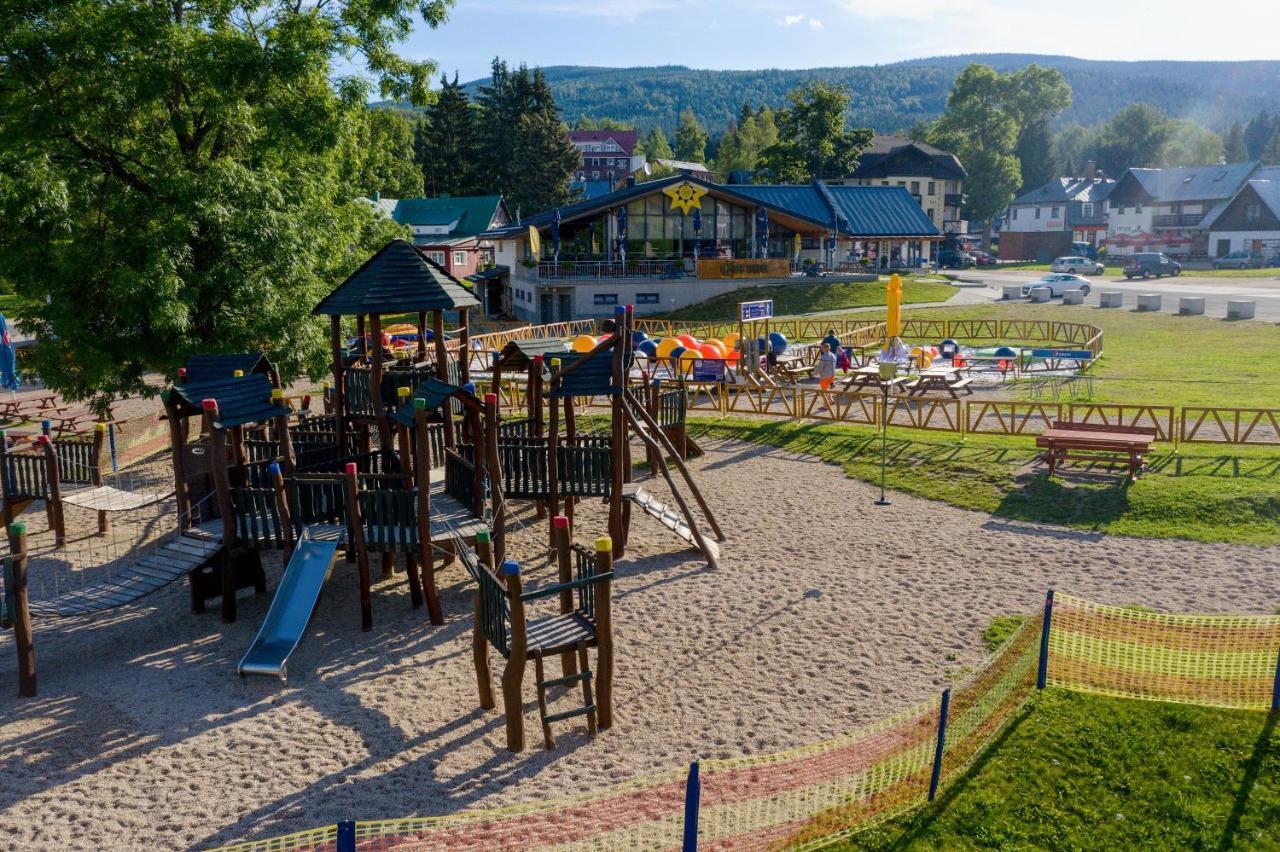 Resident Harrachov Family Apartment Εξωτερικό φωτογραφία